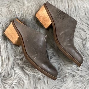Latigo Keeper leather mule 9M Anthropologie